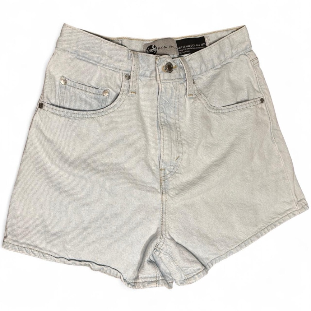 Levi’s Silver Tab Mom Denim High waisted Shorts size 28